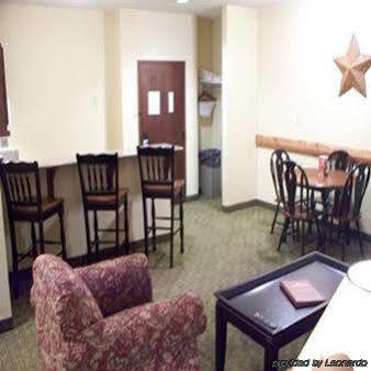 Rapids Indoor Waterpark Resort Columbus